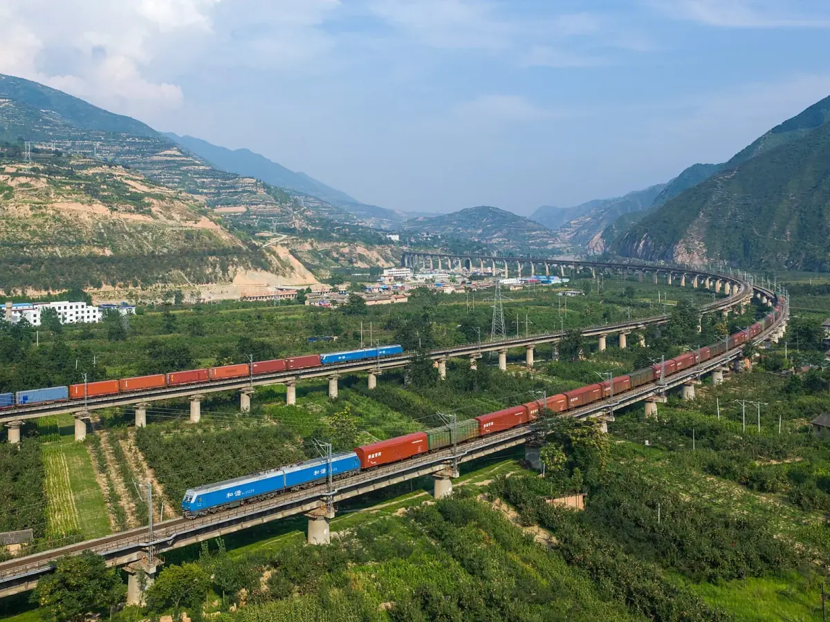 Freight on the Europe to Uzbekistan corridor