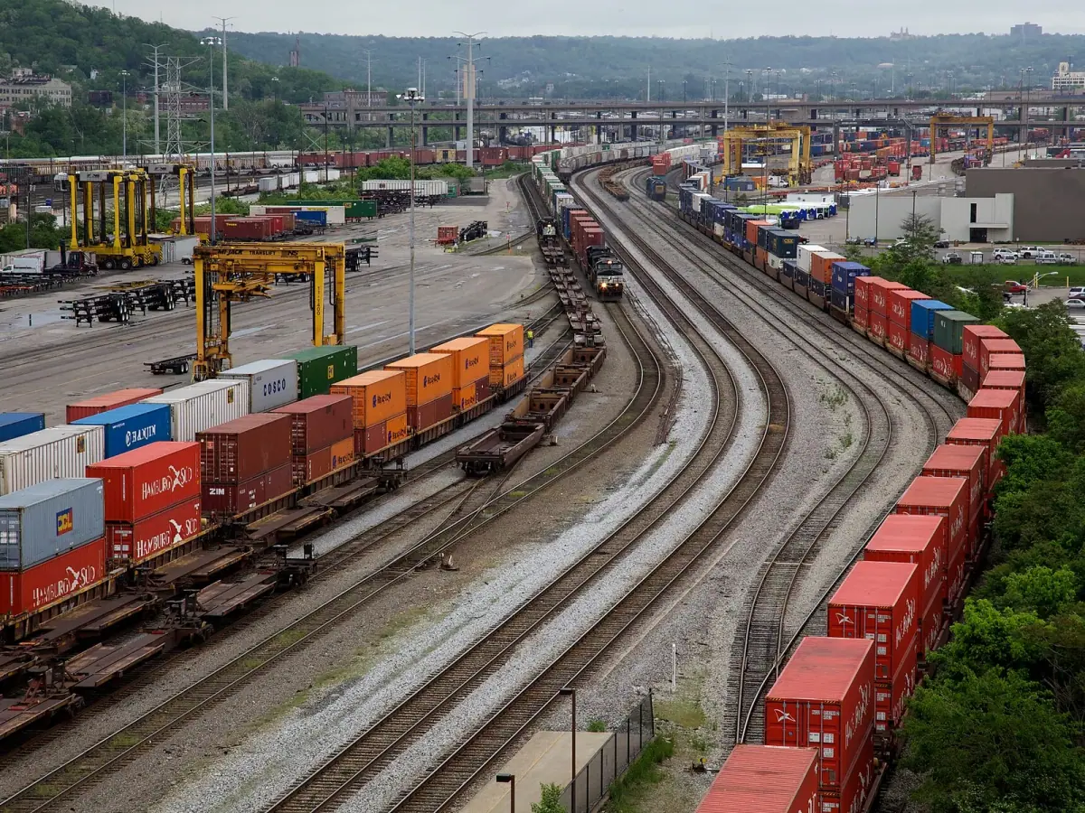 Cargo handling on the Russia corridor