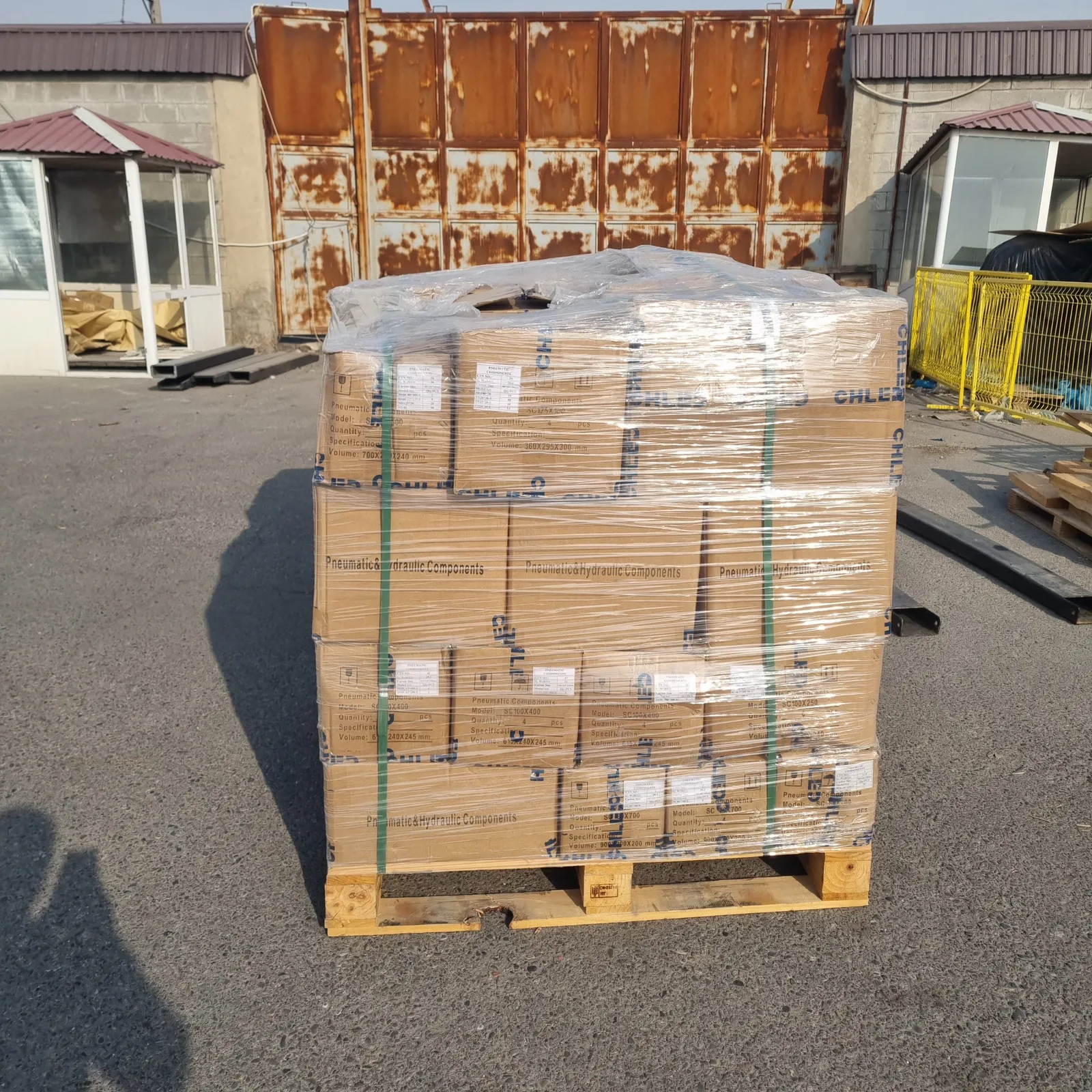 Pneumatic&Hydraulic Components霍尔果斯至塔什干货物运输 — 货物照片